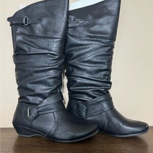 Women's Black Leather Boots